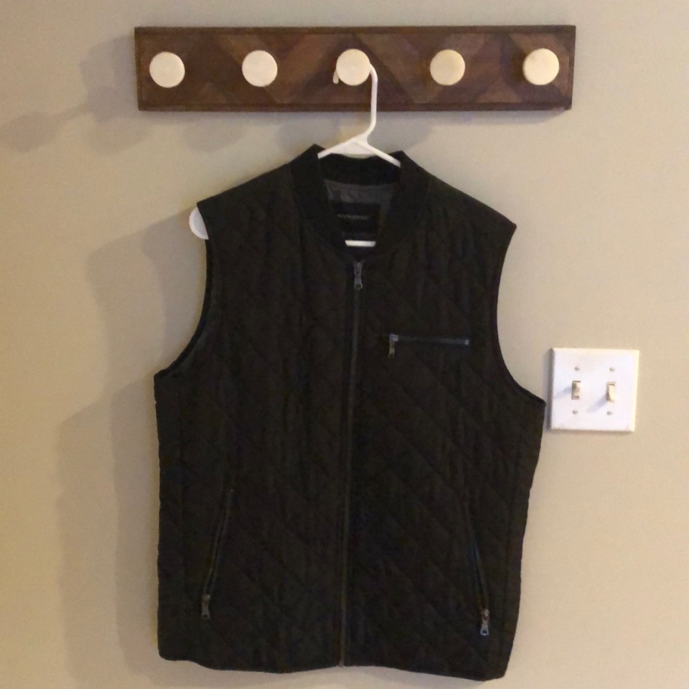 Banana Republic Light weight vest